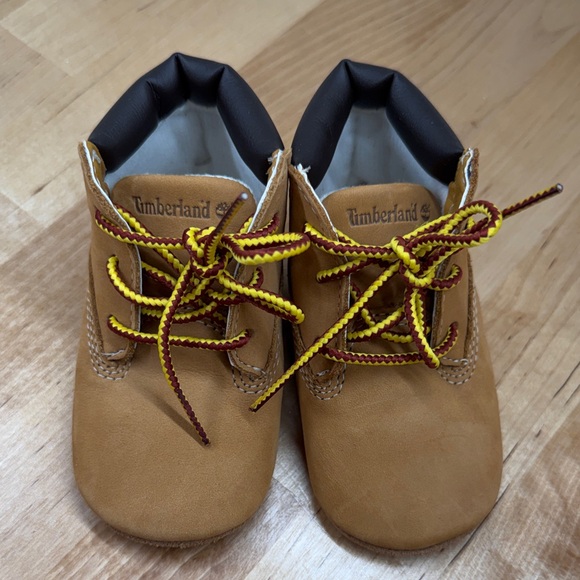 Timberland Infant Crib Leather Booties Size 3 - Picture 4 of 8